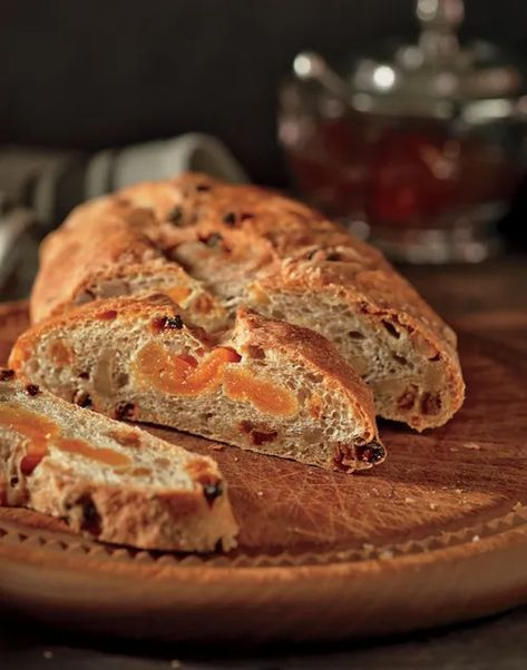 Swedish Apricot Walnut Bread from The Baking Bible by Rose Levy Beranbaum Scandinavian Brunch, Dried Apricot Bread Recipe, White Chocolate Apricot Bread, Apricot Walnut Bread, Apricot Bread Recipe, Swedish Saffron Buns, Raisin Loaf, Apricot Bread, Swedish Apple Cake 12 Tomatoes