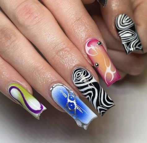 Rare Nails Designs, Trippie Nails, Funky Colorful Nails, Funky Nail Designs Fun, Contemporary Nails, Multi Design Nails, Graphic Nail Designs, Trippy Nails, Colourful Acrylic Nails