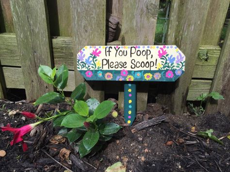 Outdoor Wood Signs, Exterior House Paint, Personalized Signs Family, Poppy Garden, Garden Plaques, Lawn Ornament, Grandmas House, House Paint, House Paint Exterior