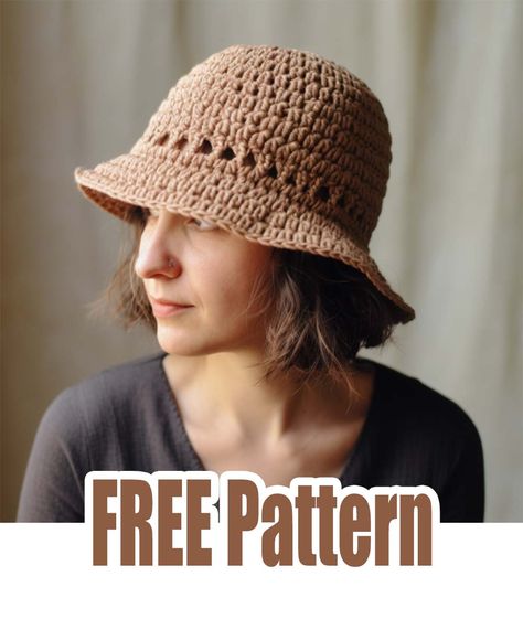 How To Crochet A Chapeau Bob. FREE Pattern - Mental Scoop Crochet Hats Free Pattern Ladies, Winter Babies, Bun Hat Crochet Pattern, Crochet Bob, Cloche Hat Pattern, Crochet Baby Cap, Crochet Caps, Crochet Grid, Crochet Adult Hat