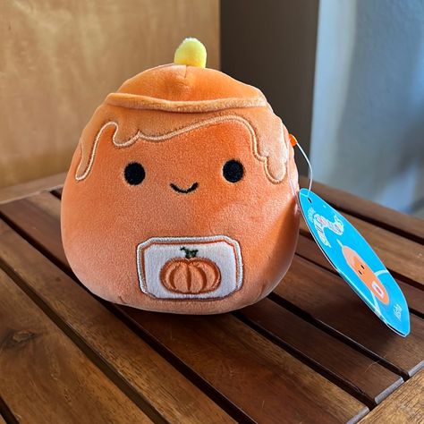 Nwt 5” Misha The Pumpkin Candle Squishmallows Halloween Fall Hocus Pocus Autumn Hocus Pocus Clothes, Thanksgiving Squishmallows, Fall Stuffed Animals, Fall Squishmallows, Cute Halloween Stuff, Fall Hocus Pocus, Halloween Squishmallows, Squishmallows Halloween, Fall Gift Baskets