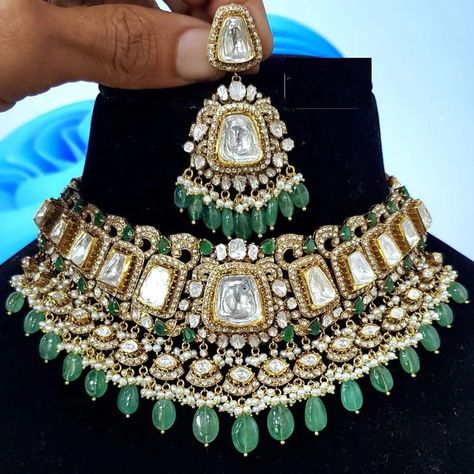 VeroniQ Trends(+91-9549901009) is a Leading manufacturer of Kundan,Polki Jewelry& Garments in India. We make any jewelry on order. Almost all designs on our page can be made anytime on order To order click on the link www.veroniqtrends.com or message. For international buyers or drop a message (What’s App) (+91-9549901009)(India)or Drop a Mail at info@veroniqtrends.com #veroniqtrendsjewellery #veroniqtrends #kundanjewellery #meenakarijewellery #earrings #necklace #bridaljewelry #sabyasachi... Rajasthani Jewellery, Kundan Polki Necklace, Jadau Jewellery, Sabyasachi Jewellery, Indian Bridal Jewelry Sets, Gold Jewellry, Kundan Jewelry, Beads Mala, Desi Aesthetic