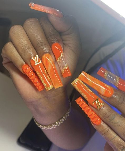 #orange #nails #nailart #nailpolish #naildesign #acrylicnails #longnails #nailideas #nailartdesigns #orangenailpolish #orangenails #baddienails Orange Nail Inspiration, Acrylic Nails Long, Nails Long Square, Orange Acrylic Nails, Orange Nail, Drip Nails, Colored Acrylic Nails, Exotic Nails, Long Square Acrylic Nails