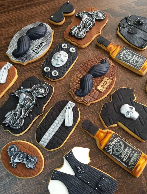 Lorena Rodriguez. Father's Day Cookies . Father’s Day Cookies, Fathers Day Cookies, Birthday Men, Birthday Father, Iced Biscuits, Cupcakes Decorados, Sugar Cookie Designs, Birthday Cakes For Men, Pretty Cookies