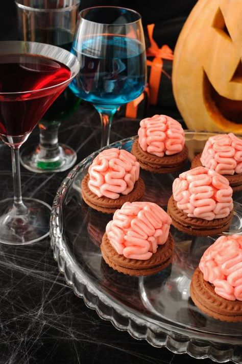 Free Stock Photo of Brain Cookies Created by Marina Cookies For Halloween, One Smart Cookie, Smart Cookie, Halloween Images, Halloween Cookies, Free Halloween, Marzipan, Holiday Photos, Royalty Free Images