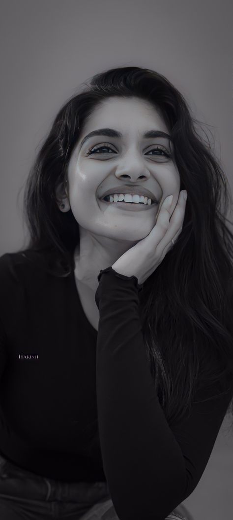 Nivedha Thomas Cute, Nivetha Thomas Hd Pics, Nevitha Thomas, Trisha Videos, Nivetha Thomas, Beauty Hacks Lips, Bts V Photos, Actress Hairstyles, Indian Photoshoot