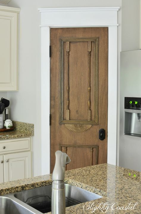 DIY “Antique” Pantry Door - Adams and Elm Home Pantry Door Diy, Doors For Pantry, Antique Pantry Door, Rustic Pantry Door, Antique Pantry, Rustic Pantry, Easy Painting Projects, Vintage Pantry, Charcoal Walls