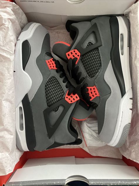 Size 10 - Jordan 4 Infrared Get a price at https://copapair.com/size-10-jordan-4-infrared/ Jordan 4 Infrared, Dream Sneakers, Retro Fitness, Fitness Shoes, White Nike Shoes, Nike Shoes Girls, Nike Fashion Shoes, Jordan Shoes Girls, Pretty Shoes Sneakers