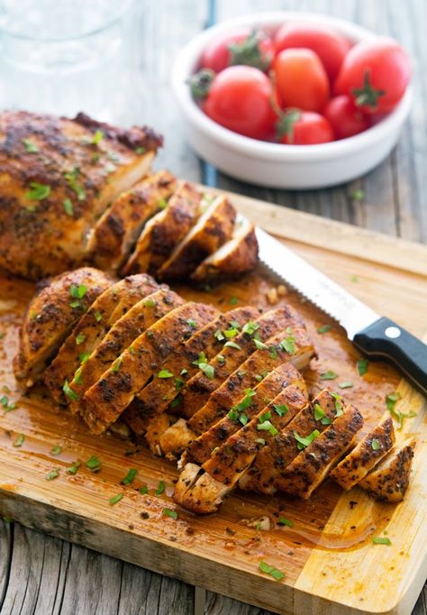 Smoked Paprika Chicken, Smoked Chicken Recipes, Paprika Recipes, Paprika Chicken, Smoked Meat, Chipotle Chicken, Slim Fast, Keto Chicken, Gluten Free Chicken