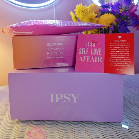 SWIPE to see what's in the @ipsy February Glam Bag, @boxycharm , and #gwenstefani Icon Box 💕✨️ Glam Bag = 5 deluxe samples in a cosmetic bag 👝 Boxycharm = 5 full-size products Icon Box = 8 full-size products Subscribe to IPSY for makeup, skincare, and hair products that are suited to your preferences & needs 👛🩷 https://glnk.io/mz73x/keikosmakeup #giftedbyipsy #ipsyglambag #makeupproducts #beautycollection Ipsy Glam Bag, Cake Face, Glam Bag, Gwen Stefani, Makeup Skincare, Beauty Collection, Christmas Wishlist, Hair Products, Beauty Blogger