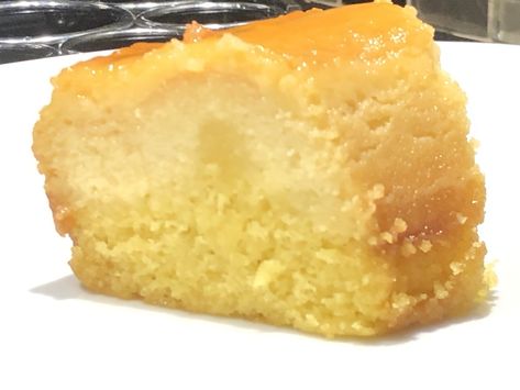 Easy Puerto Rican Flancocho Recipe (Flan Cake) - Gimme Yummy Recipes Flancocho Puerto Rico, Flancocho Recipe, Vanilla Cake Mix Recipes, Cake Preparation, Flan Cake, Boricua Recipes, Flan Recipe, Colombian Food, Vanilla Cake Mixes