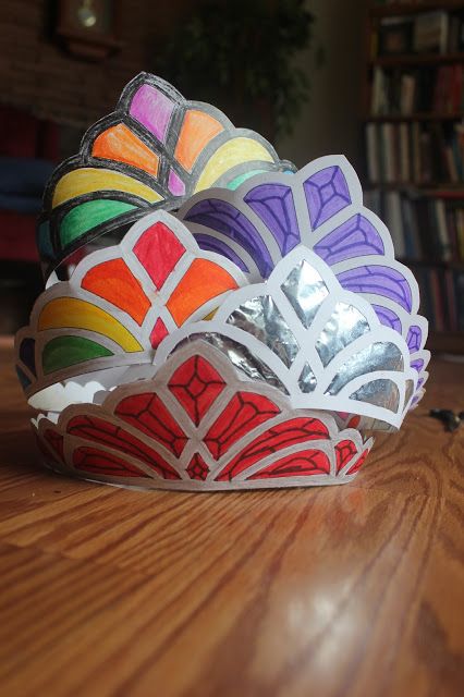 A crown on your head feels just right, doesn't it?        Sometimes, in this world, crowns can be hard to come by.    So, here's a crown y... Queen Esther Crafts, Book Of Esther, Queen Esther, Paper Crown, Crown Crafts, Paper Crowns, Church Crafts, Vacation Bible School, Sunday School Crafts