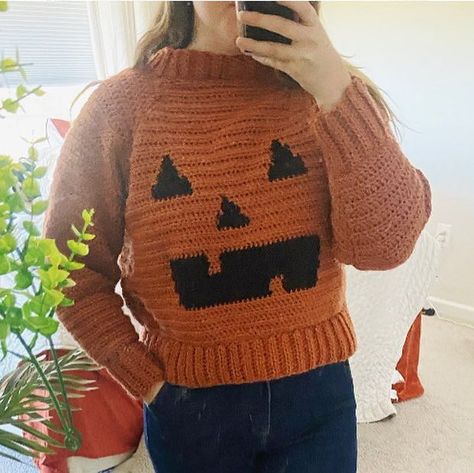 Crochet Ghost Sweater, Fall Sweaters Crochet, Crochet Sweater Fall, Crochet Pumpkin Sweater, Jackolantern Crochet, Crochet Halloween Outfit, Halloween Sweater Crochet, Crochet Autumn Sweater, Halloween Crochet Sweater