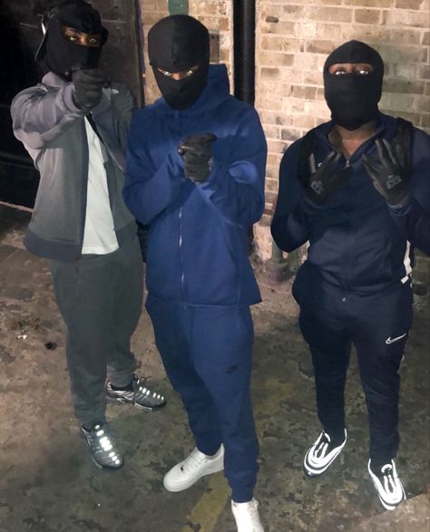 Suspect Active Gang, Gang Drip, Wallpaper Rap, Streetwear Fashion Black, Drip Outfits, Uk Drill, Teen Swag, Gang Signs, Gang Culture