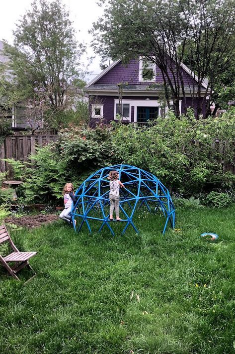 kids climbing dome Backyard Play Spaces, Climbing Dome, Backyard Kids, Climbing Frames, Dome Structure, Kids Climbing, Plastic Window, Backyard Remodel, Backyard Play