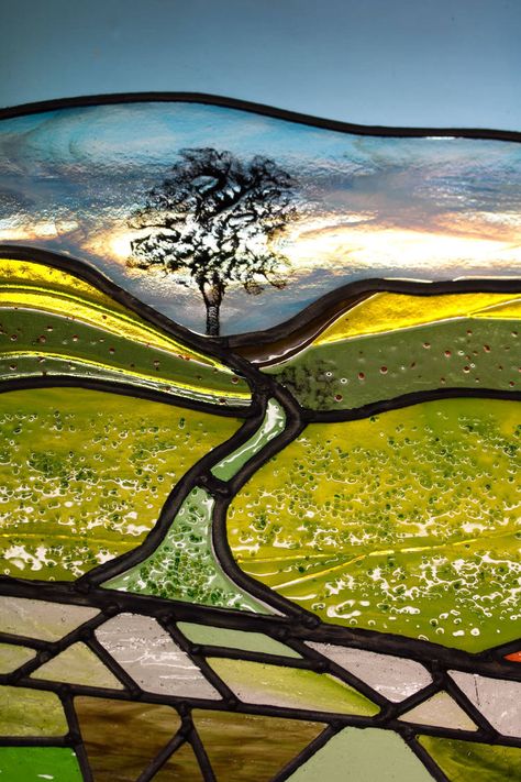 Beautiful Landscape Leaded Glass Art Commission by Helen Grierson Embroidery Patterns Flowers, Flowers Stained Glass, Sea Glass Art Projects, Glass Art Design, Patterns Flowers, Glass Art Pictures, Glass Painting Designs, Stained Glass Paint, Wine Glass Art