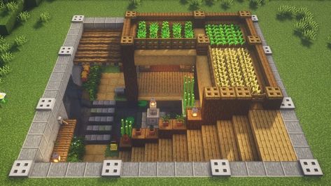 Minecraft In Ground Base, Simple Easy Minecraft House, Underground Mc House, Minecraft Underground Farm Design, Underground House In Minecraft, Mincraft Idea Underground Houses, Minecraft House Ideas Underground, Minecraft Village Protection, Elevated Minecraft House