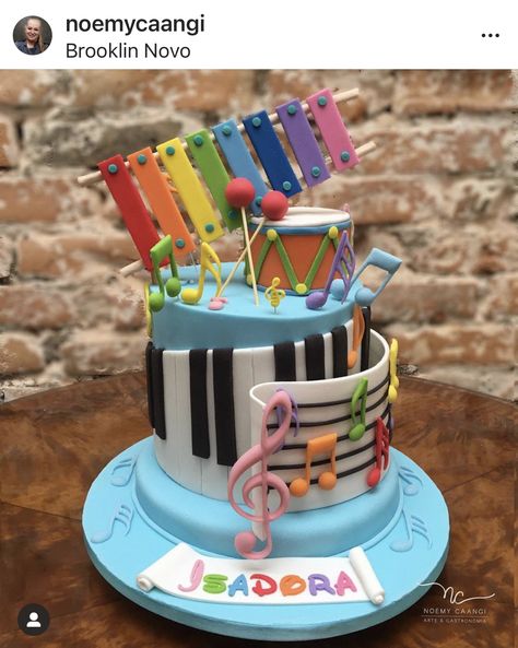 Music Birthday Cakes, Music Birthday Cake, Music Themed Cakes, Music Party Decorations, Music Birthday Party, Music Theme Birthday, Music Cakes, Baby Birthday Photoshoot, Music Cake