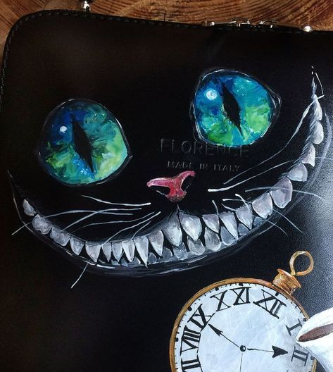 220+ Cheshire Cat Tattoo Designs (2021) Simple Small Meaningful Ideas Cheshire Cat Drawing, Cheshire Cat Art, Steampunk Alice In Wonderland, Cheshire Cat Tattoo, Cats Painting, Cat Art Painting, Alice In Wonderland Drawings, Wonderland Tattoo, Art Steampunk