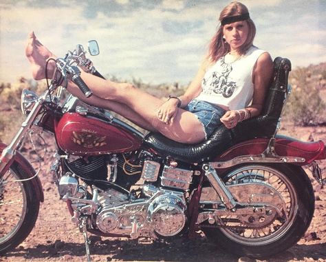 The Chopper Lifestyle ™️ on Instagram: “Anyone into feet? As much weird and perverted shit that I’m into, feet have never even been on my radar. I do like Shovelheads though.…” 1975 Vinyl, Road To Nowhere, Hell On Wheels, Rat Rods Truck, Lady Riders, Bobber Chopper, Kustom Kulture, Biker Life, Americana Fashion