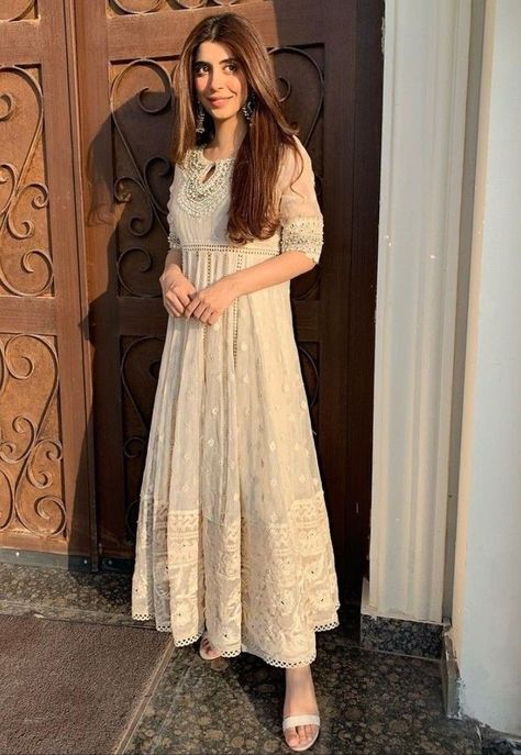 Urwa Hocane White Dress, Urwa Hocane In White Dress, Urwa Hocane Dresses, New Party Wear Dress, Urwa Hocane, Pink Frock, Fancy Suits, Aesthetic Status, Stylish Kurtis Design