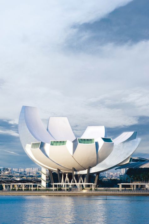 Singapore Landmark, Safdie Architects, Singapore Museum, Artscience Museum Singapore, Henderson Waves, Singapore Photography, Sultan Mosque, Singapore River, Singapore Changi Airport