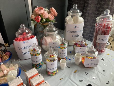 Pharm D Graduation Party, Nursing Graduation Party Snacks, Pharmacy School Graduation Party Ideas, Pharmacy Graduation Party Centerpieces, Pharmacy Graduation Party, Nurse Party Centerpieces, Nurse Theme Candy Table, Pharmd Graduation Party, Graduation Party Candy Bar