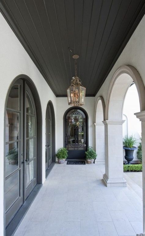 The power of painted ceilings Mediterranean Porch, Ceilings Painted, Arched French Doors, Painted Ceilings, Dark Ceiling, Porch Design Ideas, Arch Doorway, Porch Ceiling, Vision Art