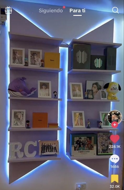 Bts Shelf Ideas, Army Bts Room Ideas, Bts Bedroom Ideas, Bts Army Room Decor, Bts Themed Room, Bts Room Decor Ideas, Bts Room Decor, Army Decor, Bts Room