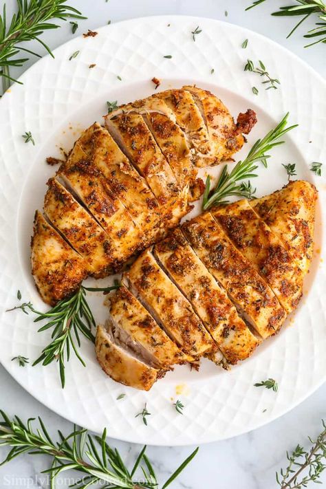 This Juicy Air Fryer Chicken Breast recipe is flavorful & super easy. It's a delicious dish that's a healthy alternative to deep fried chicken. #airfryerrecipe #airfryerchicken #airfryerchickenrecipe #airfryerchickenbreast Baked Turkey Breast, Air Fryer Chicken Breast, Air Fryer Recipes Chicken Breast, Turkey Gravy Recipe, Chicken Breast Recipe, Turkey Breast Recipe, Simply Home, Roast Turkey Breast, Baked Turkey