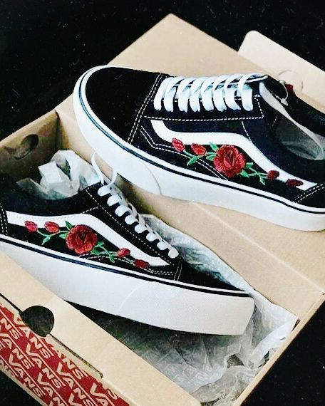 pinterest | bellaxlovee ✧☾ Rose Vans, Vans Vintage, Tenis Vans, Shoes Diy, Embroidery Shoes, Embroidered Shoes, Combat Boot, Custom Vans, Unisex Shoes