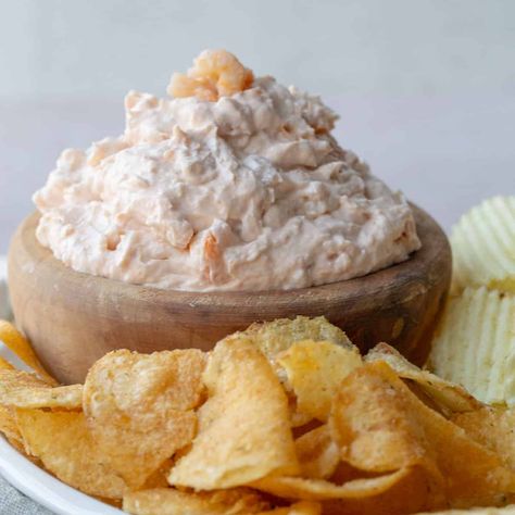 Shrimp Dip with Cream Cheese Layered Shrimp Dip With Cream Cheese, Shrimp Dip Recipe With Cream Cheese, Shrimp Dip With Tomato Soup, Hot Shrimp Dip With Cream Cheese, Cold Shrimp Dip Recipe, Cream Cheese Shrimp Dip Cocktail Sauce, Shrimp Dip Recipes, Sour Cream Uses, Shrimp Cocktail Sauce