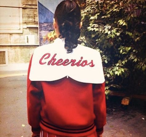 Santana❤️ Glee Cheerios, Naya Rivera Glee, Santana Lopez, Glee Club, Naya Rivera, Glee Cast, Great Tv Shows, Darren Criss, Secret Love