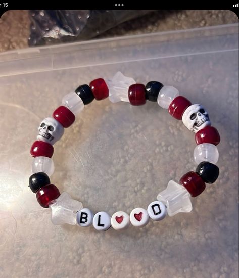 Red Kandi Bracelets, Aesthetic Kandi Bracelets, Single Kandi Bracelets, Kandi Bead Bracelets, Goth Kandi Bracelets, Melanie Martinez Bead Bracelet, Scene Bracelets Kandi, Kandi Singles Ideas Emo, Kandi Bracelets Ideas Singles