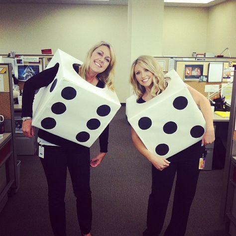 Dice costume Dice Costume Diy, Viva Las Vegas Party Theme Outfit, Dice Costume, Calculator Costume, Monopoly Costume, Dominoes Costume, Vegas Decor, Las Vegas Party Theme, Brain Storming