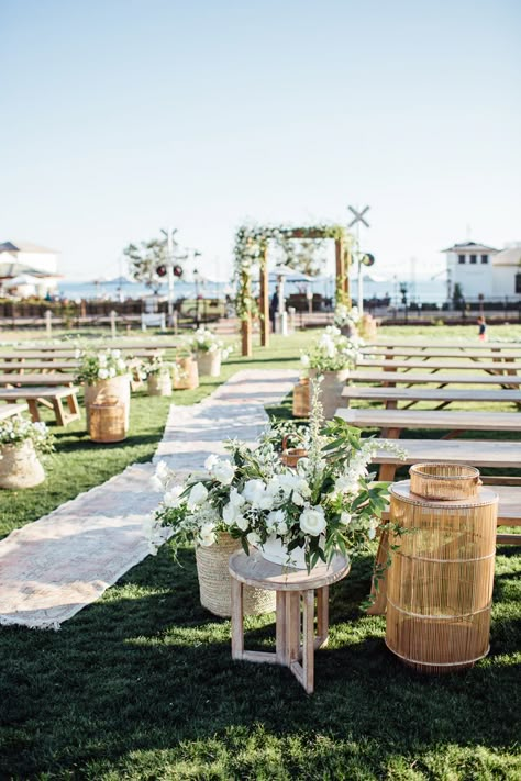 Rosewood Styled Shoot – FOUND RENTAL CO Wedding Bench Decor, Natural Wood Bench, Wedding Bench, Dana Point Wedding, Wedding Ceremony Seating, La Tavola Linen, Religious Wedding, Wedding Aisle Decorations, Ceremony Seating