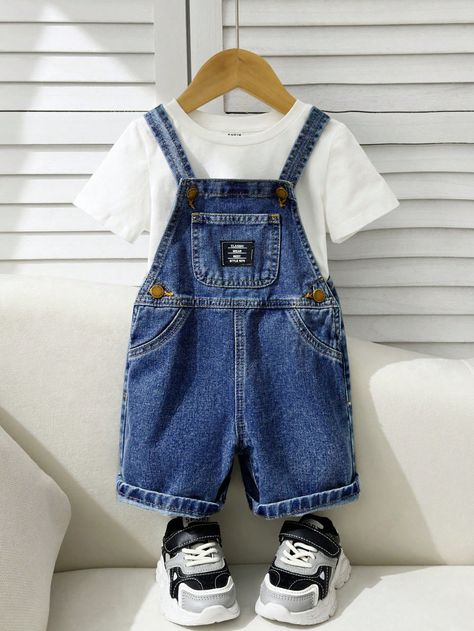 Salopette droite ample en jean avec détails de patchs pour bébé garçon, pantalon court pour tenues décontractées d'été. Barboteuse en jean pour enfants, sans t-shirt, pour tenues de printemps/été Jean brut   Sans manches Jean Lettres Combinaison Pas de l'extensibilité  Baby Boys Clothing, size features are:Bust: ,Length: ,Sleeve Length: Levi Outfits, Jumpsuit Jeans, Child Outfits, Little Boy Clothes, Vintage Baby Boys, Cute Overalls, Denim Baby, Future Son, Outfits New Year