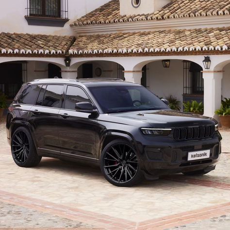 Jeep Grand Cherokee 2024, 2024 Jeep Grand Cherokee, Keep Grand Cherokee, Black Jeep Grand Cherokee, All Black Jeep, Grand Cherokee Lifted, Dodge Suv, Jeep Things, Badass Jeep