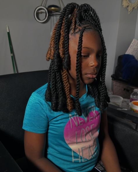 I’m In love with these invisible locs 😍 Invisible locs on our little ladies going to school in STYLE 💕 don’t miss out on these ladies booking link in bio ❤️ #invisiblelocs Invisible Locs Long, Invisible Locs With Curls, Invisible Locs Styles, Invisible Locs Hairstyle, Invisible Locs, Going To School, Locs Hairstyles, Loc Styles, Colorful Boho