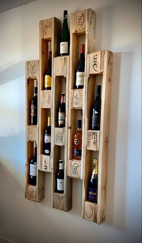 Building A Home Bar, Wine Rack Design, Pallet Wine, Diy Home Bar, Wooden Wine Rack, Home Bar Designs, Pallet Decor, Pallet Furniture Outdoor, Wine Holder