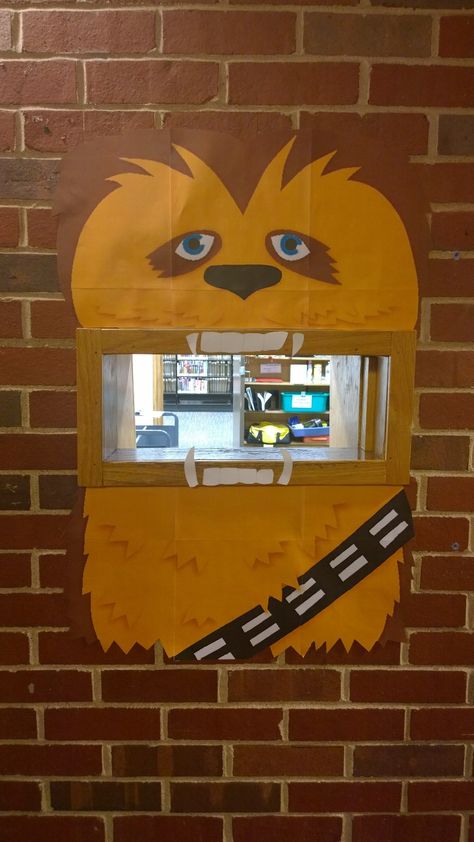 Star Wars bookdrop at Cedar Roe. Library Drop Box Ideas, Disney Themed Library, Book Drop Ideas Library, Library Book Drop Decoration, Library Book Return, Starbucks Themed Library, Star Wars Library Display, Starbooks Library Display, Star Wars Library Program