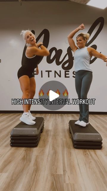 Ashley Beito | DASH Fitness on Instagram: "Just a little mid-week HIIT workout for ya’ll😘😜  Set those timers!!  :45 sec WORK :15 sec REST  Complete 3-4 Rounds!  ‼️Watch mom for modifications‼️  💙LIKE + TAG those workout buddies  👇🏼TO WORKOUT WITH US FROM HOME👇🏼  dashfitness.studio   . . . . . #hiitworkout #hiit #cardioworkout #modifiedworkouts #funworkout #motherdaughtergoals #dashfitness" Hiit Step Workout, Fun Workouts For Women, Beginner Hiit Workout At Home, Gym Hiit Workouts, Hitt Workout At Home, Hit Workouts For Women, Hiit Training Workouts, Hiit Workouts At Gym, Hiit Workouts At Home