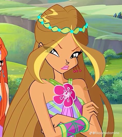 Flora profile pic Flora Winx Club, Winx Flora, Les Winx, Profile Pic, Love On Tour, Winx Club, School Spirit, Cute Icons, Pink And Green