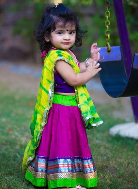 If there is one festival that excites people of all ages, it is Navratri. The music, the clothes, the dancing and just the kind of euphoria in the atmosphere. Kutties Dress, Gujarati Garba Chaniya Choli, Blue Chaniya Choli, Garba Dresses, Indian Drapes, Baby Closets, Chaniya Choli Designs, Garba Dress