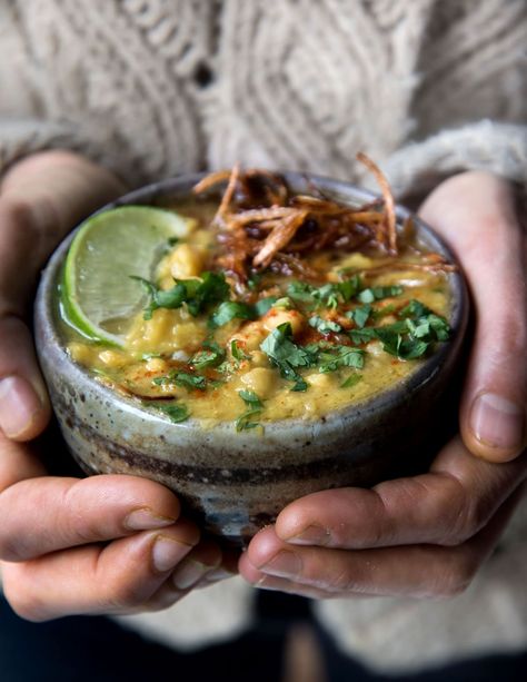 Chickpea Soup with Lemongrass, Ginger & Crispy Shallots - WILD GREENS & SARDINES Lemongrass Soup, Shallot Recipes, Spring Soups, Crispy Shallots, Recipes Asian, Chickpea Soup, Recipes Soup, Fried Shallots, Nourishing Foods