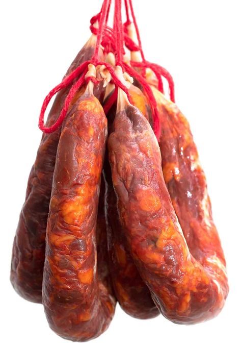 Homemade Portuguese Chouriço Cured Meat Recipes, Homemade Chorizo, Sausage Making Recipes, Portuguese Sausage, Homemade Sausage Recipes, Time And Patience, Chorizo Recipes, Sausage Dishes, Smoked Meat Recipes