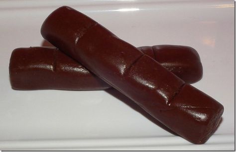 Tootsie Roll Recipe, Homemade Tootsie Rolls, Phillies Game, Tootsie Rolls, Rolls Homemade, Candy Recipe, Candy Recipes Homemade, Tootsie Roll, Roll Recipe