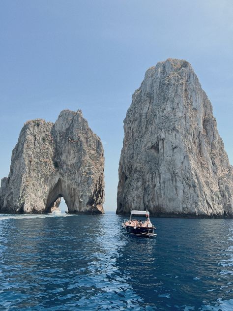 The Faraglioni rocks in Capri #travel #traveltips #travelphotography #traveling #travelblogger #photography #photooftheday #photo #capri #amalfi #amalficoast #italy #italian #italytrip #mediterranean #summer #destination #dream #dreamdestination #lemon @dolcegabbana Capri Travel, Aesthetic Island, Capri Italia, Italian Summer Aesthetic, Gap Year Travel, Capri Island, Island Hotel, Mediterranean Summer, Sun Aesthetic