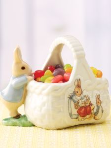 Peter Rabbit Easter, Peter Rabbit Figurines, Rabbit Ceramic, Easter Gift Boxes, Ceramic Basket, Peter Rabbit And Friends, Vermont Country Store, Basket Crafts, Easter Toys