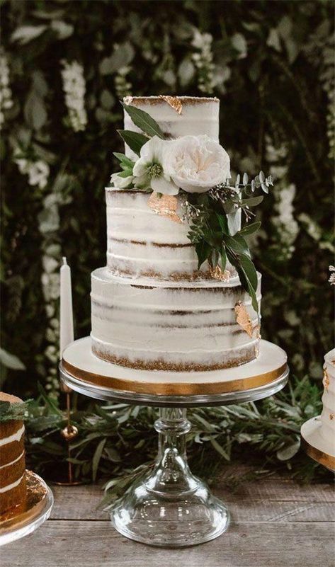 Rustic Wedding Cake Ideas, Vintage Pasta, Big Wedding Cakes, Wedding Cakes Elegant, Black Wedding Cakes, Elegant Birthday Cakes, Wedding Cake Ideas, Simple Elegant Wedding, Floral Wedding Cakes